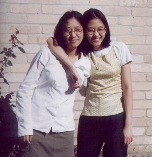 aww sisters